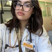 Actuellement en 2eme année de médecine, je propose un enseignement de SVT aux élèves de terminale(j’ai eu 19 au baccalauréat)